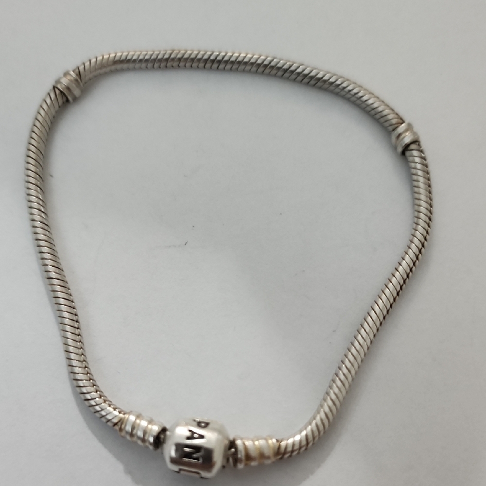 Elegant Silver Bracelet